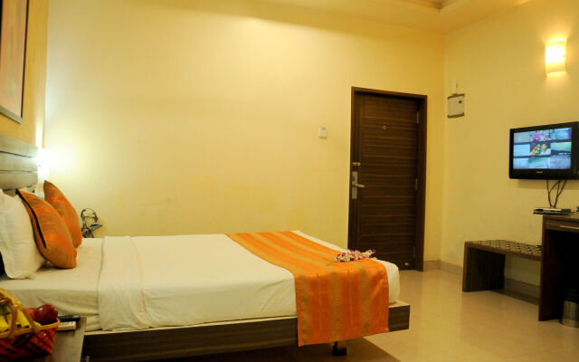 Hotel Madhav International