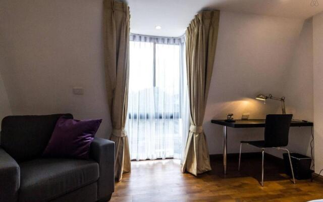 Fabulous Third Floor Apartment Dasiri Downtown Residence