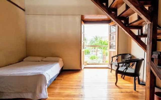 Hostal La Suite