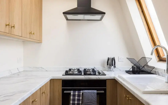 The London Crib - Relaxing 1bdr Flat With Terrace