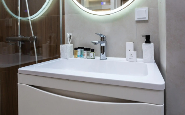 Апартаменты рядом с Парком Галицкого на улице имени Жлобы 139