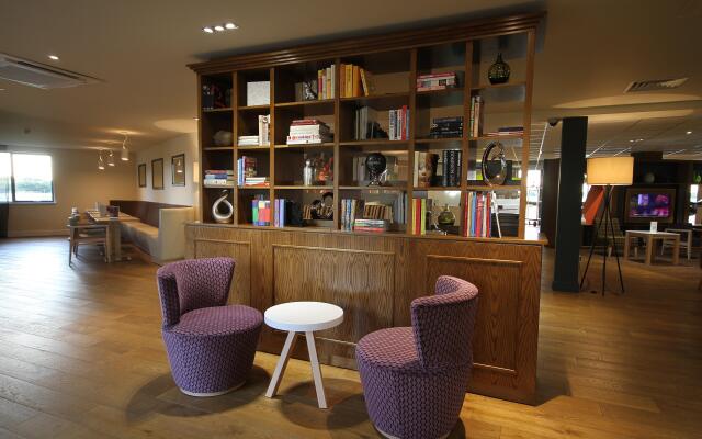 Holiday Inn Huntingdon - Racecourse by IHG