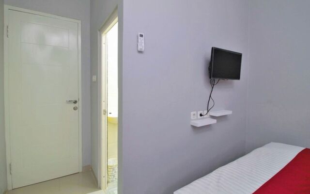 RedDoorz @ Meruya Selatan