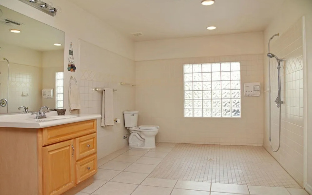 Desert Hills Paradise 5 Br By Casago