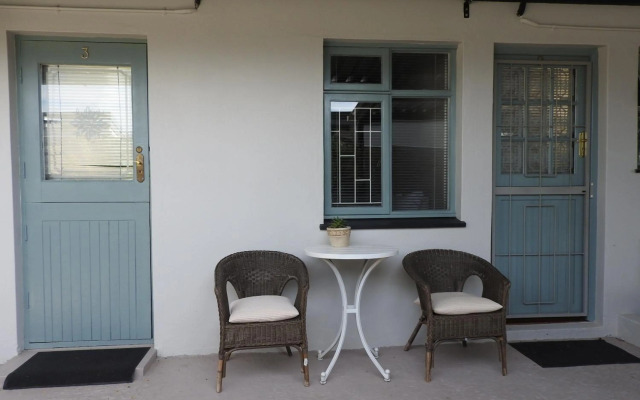 Ladera - Vista Self-catering Guesthouse