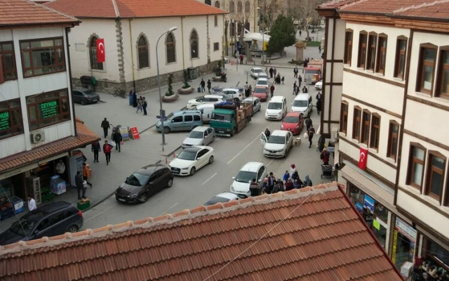 Petek Otel