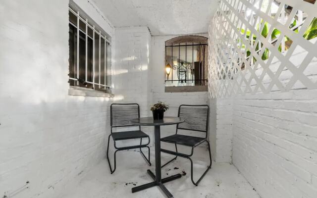 Heart Of Dupont Walk to Georgetown