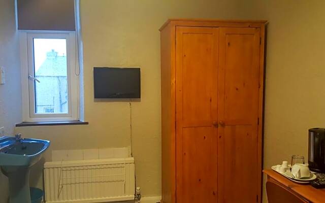 Maindee Guest House