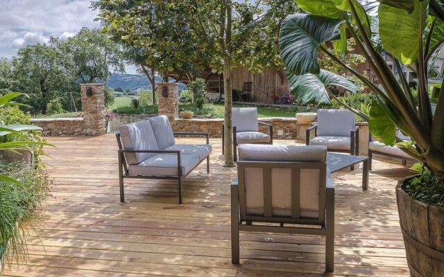 L'Ecrin Du Ségala B&B