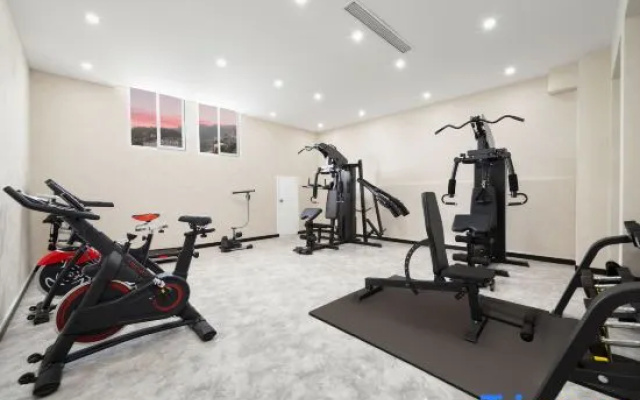 Yunling Riverside Hotel (Congjiang County Government) – Sports – Qiandongnan