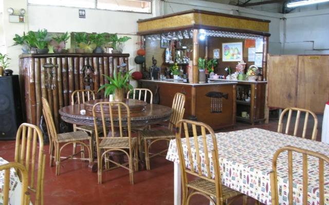 Bulwagang Princesa Tourist Inn & Restaurant
