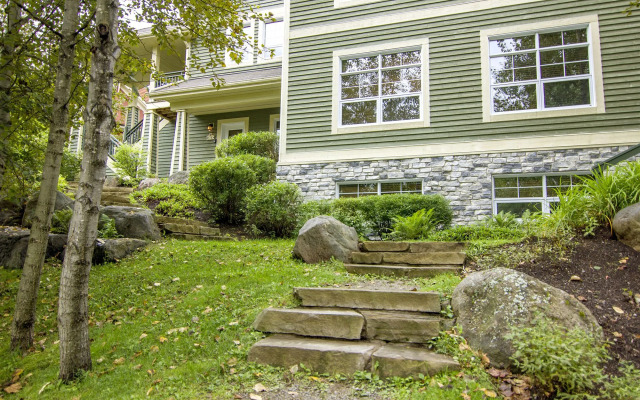 Tremblant les Eaux by Les Suites
