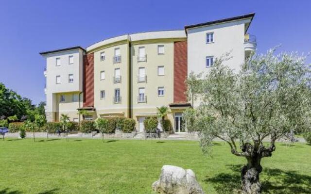 Apartments Adria