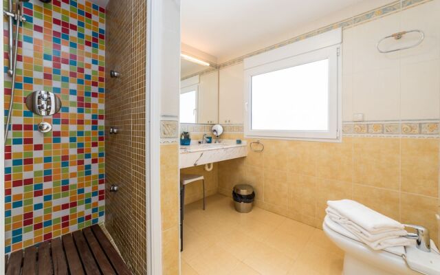 Travel Habitat Casa Perellonet