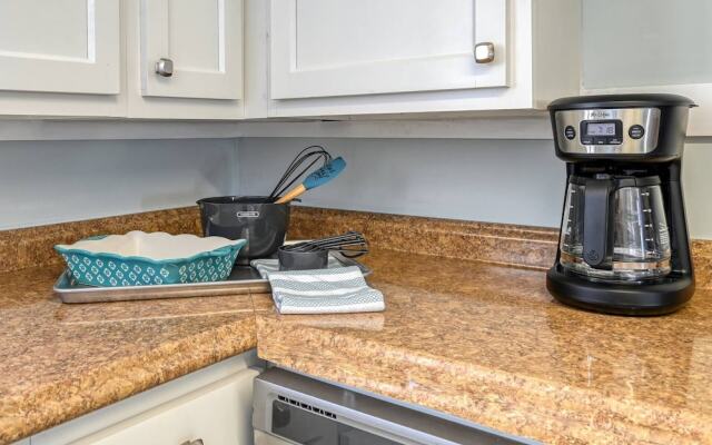 Anchors Away River House