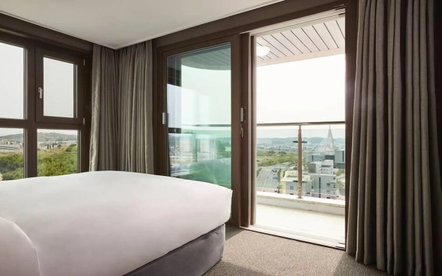 Jinju Raon Stay in Perla