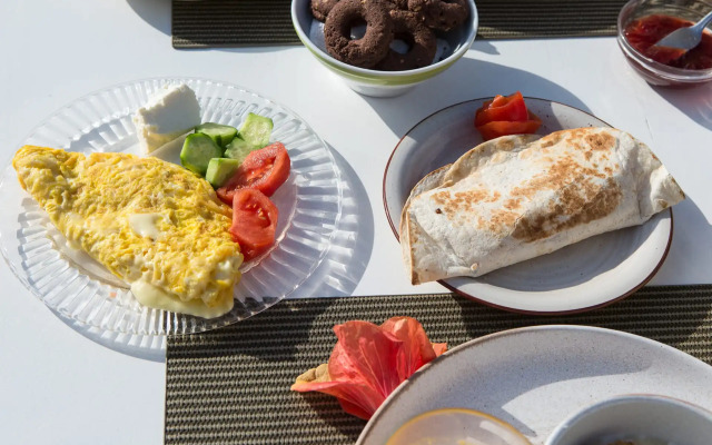 Arodamos Apartments & Studios