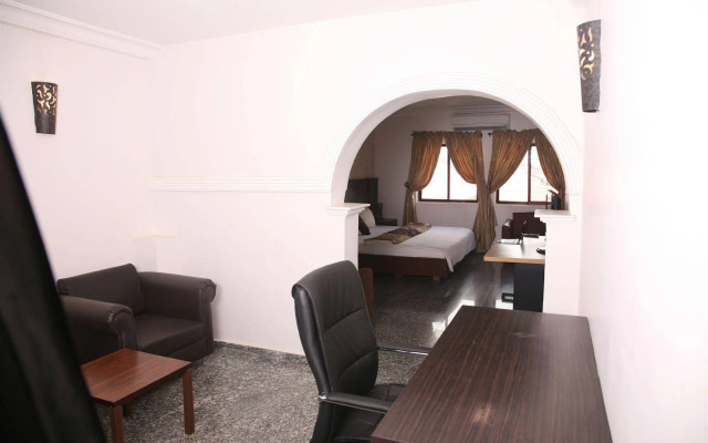 Kindea Hotel
