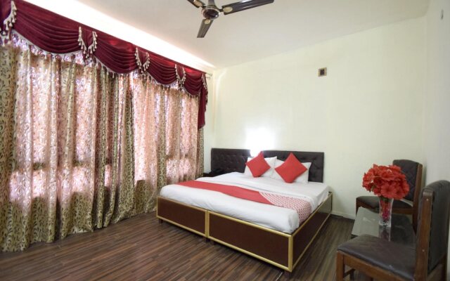 Oyo 16980 Akbar'S Retreat