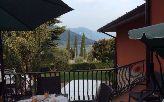 Villa Leilani B B