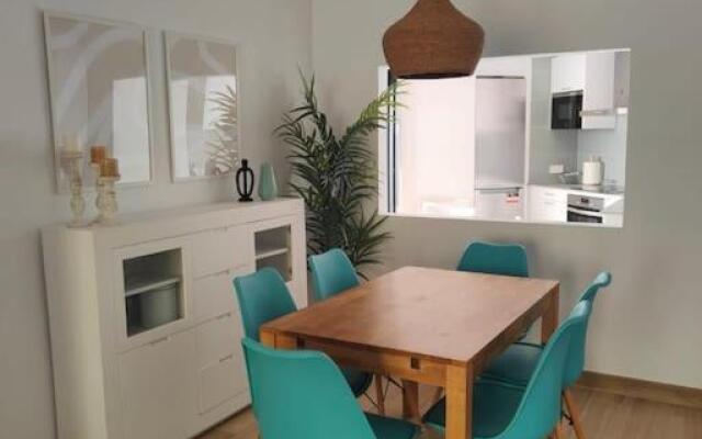 Apartamento reformado en Urb. Jardines de Zahara