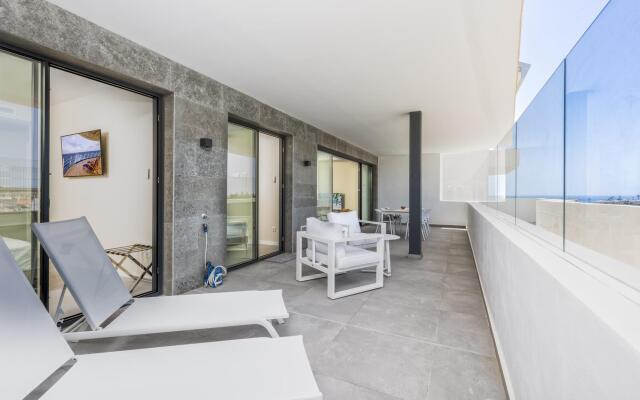 Luca in Fuengirola with 2 bedrooms and 2 bathrooms