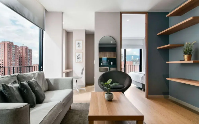 w Spectacular Loft w Balcony in El Nogal
