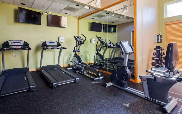 Best Western Plus Mill Creek Inn