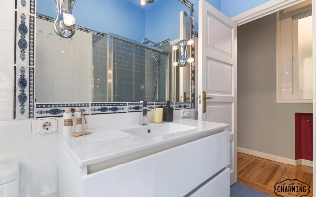 Charming Gran Vía Center