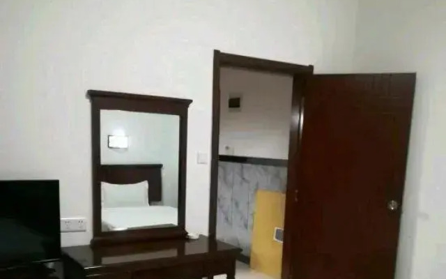 Delong Hotel