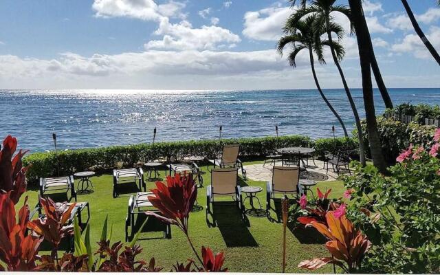 Diamond Head Beach Hotel 805