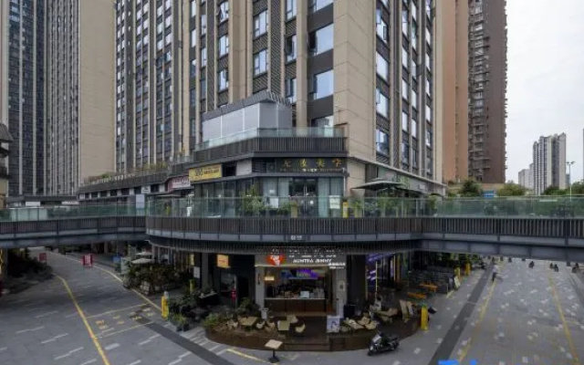 Xiye · Young Luxury Audio-Visual Homestay – Outside – Leshan