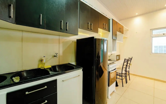 Flat Completo p 2 Pessoas Pr Ximo ao Aeroporto