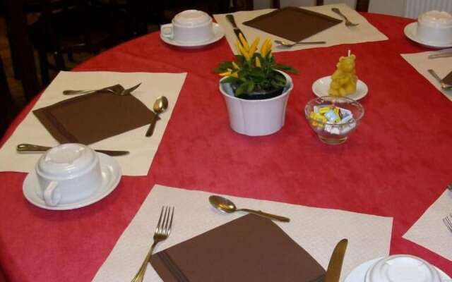 Hotel Au Logis Des Ours