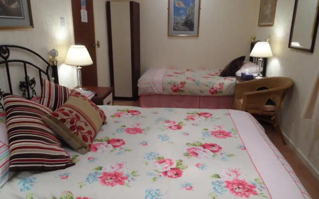 Fairhaven Hotel (46 Palatine Road)