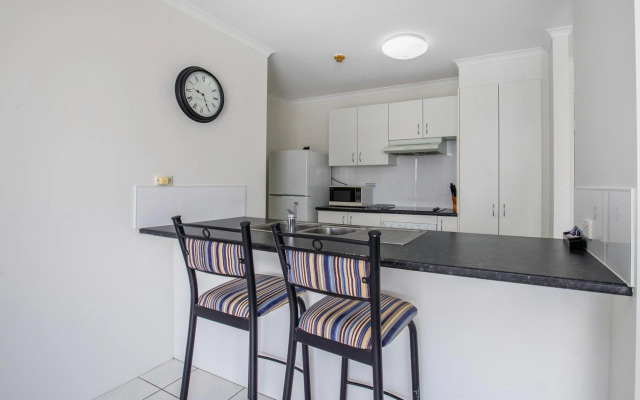 Baronnet Apartments