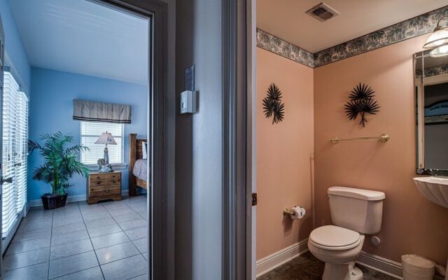 The Pelican by RedAwning