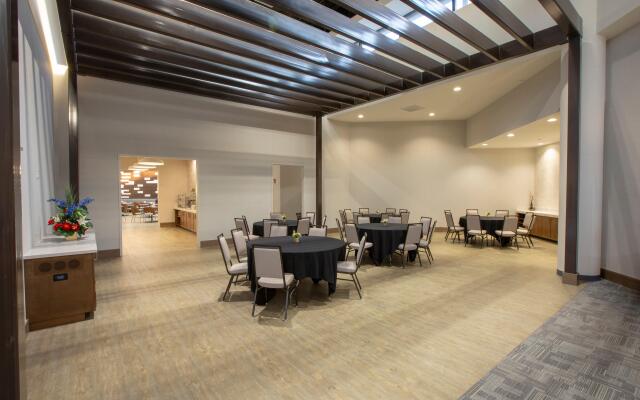 Holiday Inn Orlando International Airport by IHG