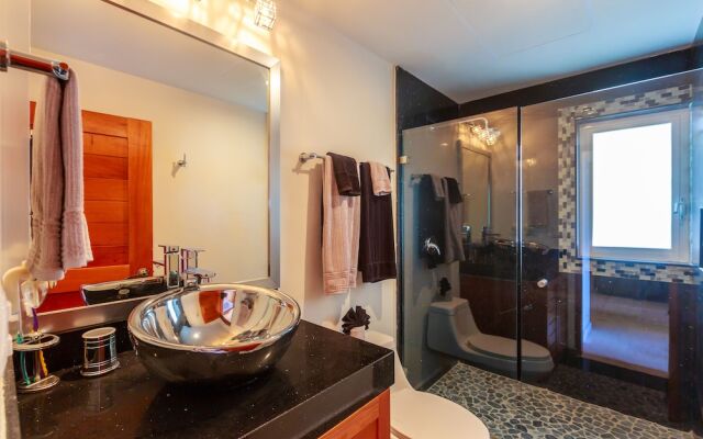 Isla 33 - 4 Bedroom PH #1304