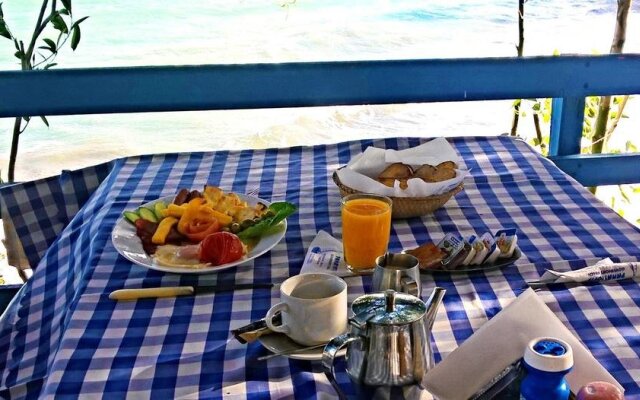 Governors Beach Panayiotis