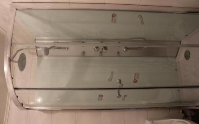 Hotel Yellow Submarine