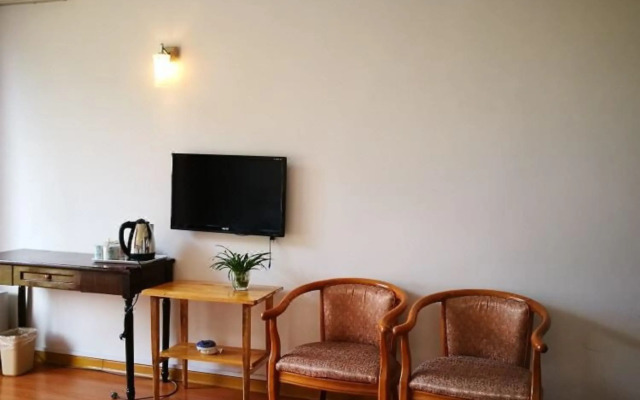 Yangshuo Pure Joy Resort