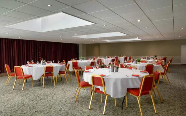 Ramada by Wyndham Cheltenham