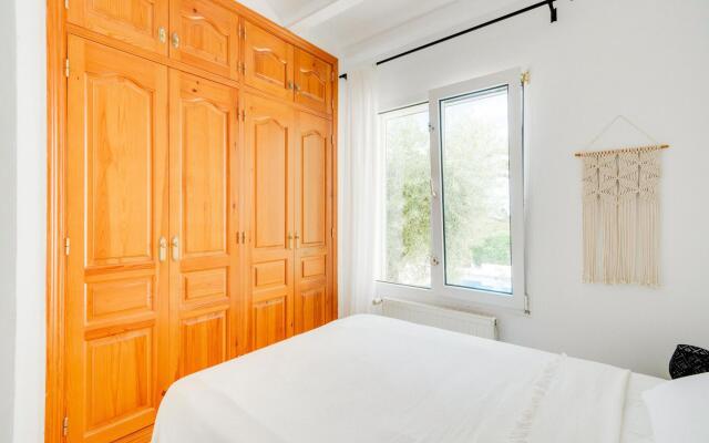 Fantastic Villa in Moraira With Swimming Pool