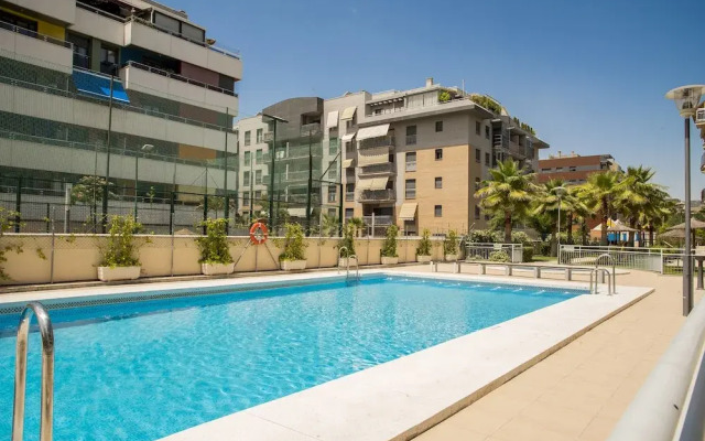 EnjoyGranada LUJO Piscina y Parking