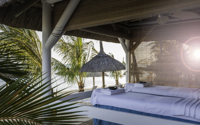 Veranda Pointe Aux Biches Hotel