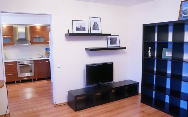 Kolomyazhskij Prospekt 28 Apartments