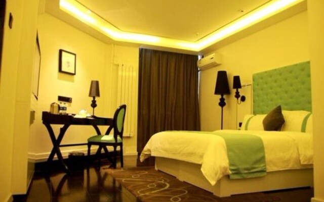 Xana LITE Hotel 5th Avenue Branch