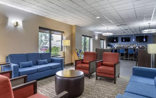 Comfort Inn Syosset-Long Island