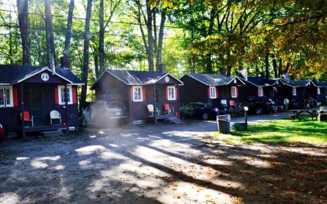 Maple Lodge Cabins